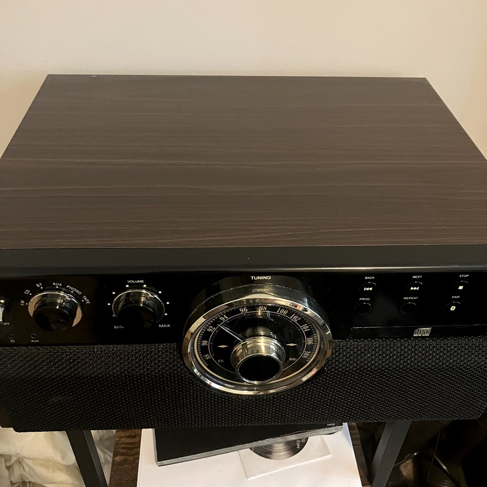 Victrola VTA-270B empire 6 in 1 record player